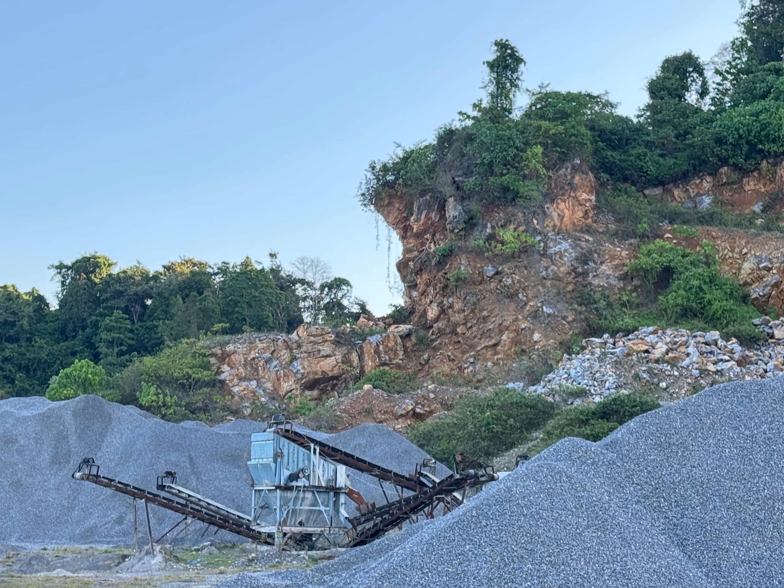 Kekayaan Mineral Alam
